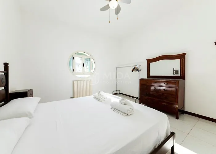 Oblo Sul Mare 公寓 *